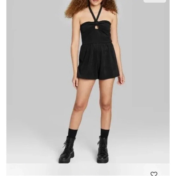 Wild fable Women’s black Terry Cloth halter Romper sz M - Picture 6 of 6